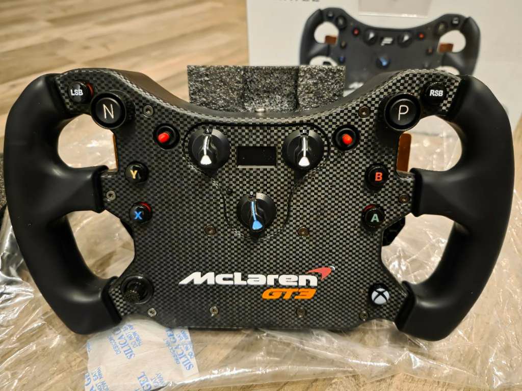 Fanatec McLaren GT3 V2, QR1 – Volant de course professionnel pour simulateurs