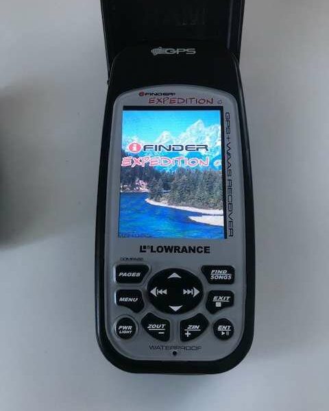 GPS Portable Lowrance Expedition C + Support RAM – Navigation Outdoor Robuste et Fiable