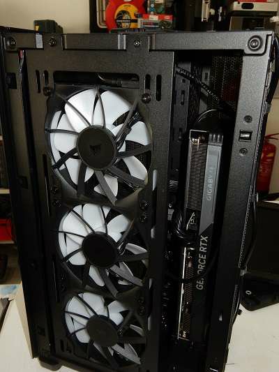 PC de jeu / Corsair Link 150i - Refroidissement par eau | RAM DDR5 64 Go | SSD 2 To | Ryzen 9 7900X | 40 GHz (24 cœurs) | GeForce GTX 4060 8 Go | Alimentation 1000 W | – Image 3