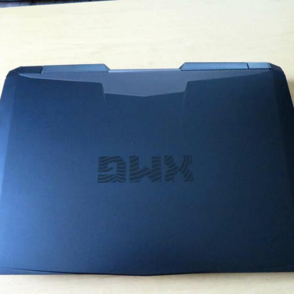 PC Portable Gaming Schenker XMG U717 – i7, 32 Go RAM, SSD M.2 2 To – Haute Performance